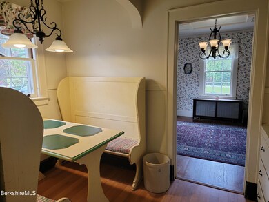 1531 Main Rd, Stamford, VT 05352 - photo 6