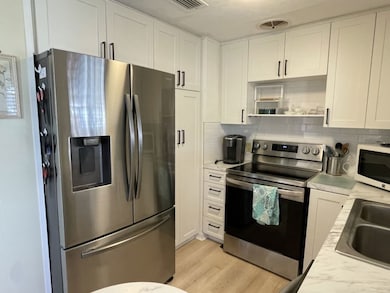 4300 E Bay Dr unit 120, Clearwater, FL 33764 - photo 6