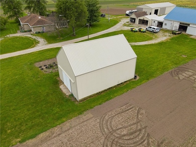 13391 Il Highway 1, Paris, IL 61944 - photo 6