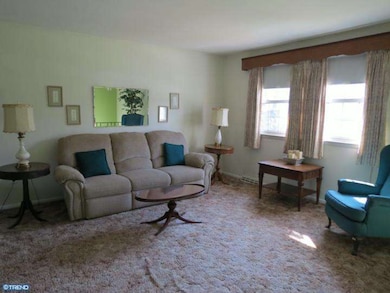 1035 W High St, Haddon Heights, NJ 08035 - photo 3