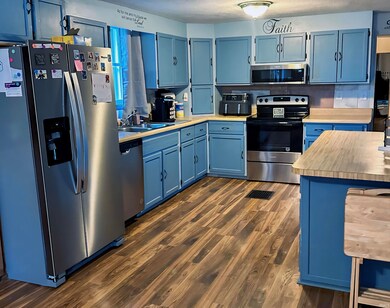 811 N Prince St, Princeton, IN 47670 - photo 2