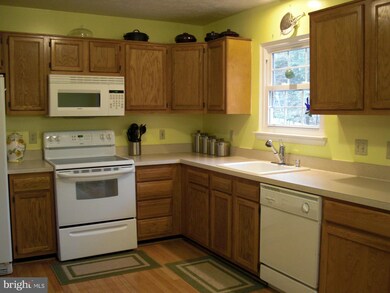 409 Mews Ct, Stafford, VA 22556 - photo 5