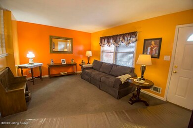 8811 William Penn Way, Louisville, KY 40228 - photo 7