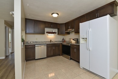 120 Eldridge St unit 5, Taunton, MA 02780 - photo 6