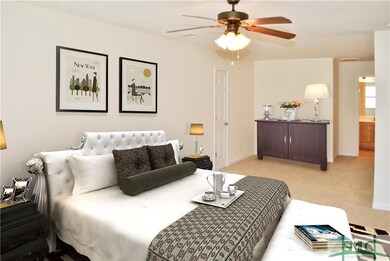 Upstairs Guest Suite with lots of space and privac
