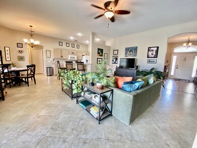 Open Floor Plan!