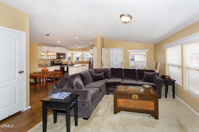 4061 Canary Ln, Oxnard, CA 93033 - photo 3