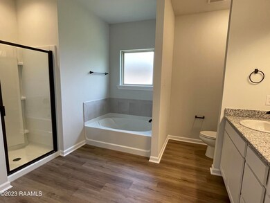 004 BATHROOM