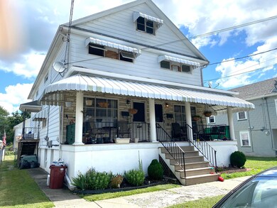 65 Pulaski St, Kingston, PA 18704 - photo 2