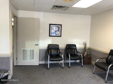 445 Western Blvd unit L, Jacksonville, NC 28546 - photo 3