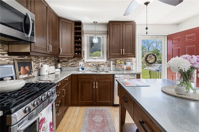 200 Cannon St unit 151, Cranston, RI 02920 - photo 3