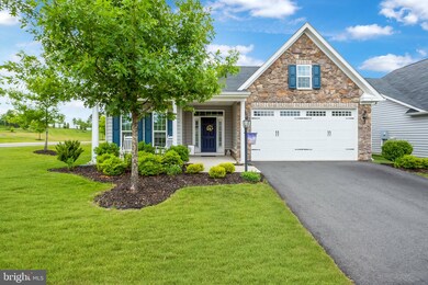 41652 Brandenstein Dr, Aldie, VA 20105 - photo 2