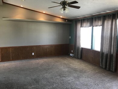 Chandler Livingroom - a