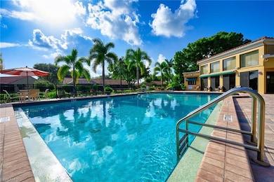 592 Beachwalk Cir unit 202, Naples, FL 34108 - photo 2