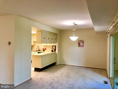 3470 Chiswick Ct unit 431F, Silver Spring, MD 20906 - photo 6