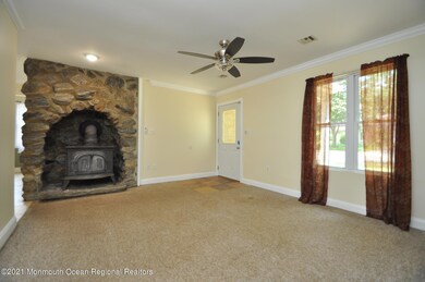 33Chestnut (66)
