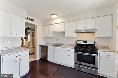 39 Banbury Ct, Trenton, NJ 08691 - photo 5