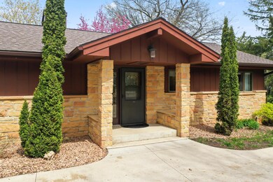 811 22nd St NW, Austin, MN 55912 - photo 4
