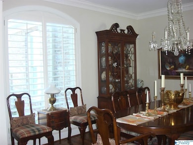 315 Lakepoint Dr, Gadsden, AL 35901 - photo 3