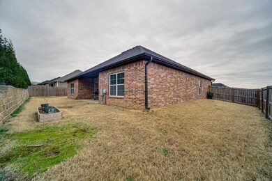 1441 Colonel McNeil Dr, Prairie Grove, AR 72753 - photo 2