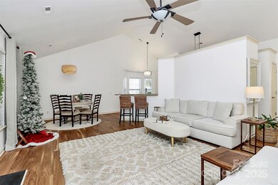 13217 Peacock Ln unit 107, Charlotte, NC 28215 - photo 6