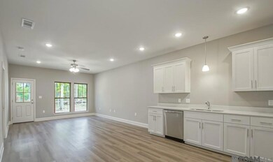 19905 Grantham Rd unit A & B, Livingston, LA 70754 - photo 3