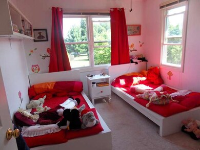 1677 Apache Dr, Naperville, IL 60563 - photo 2