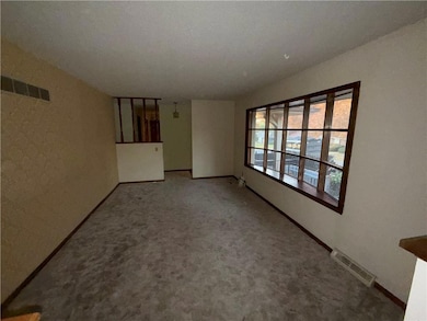 2431 N 73rd Place, Kansas City, KS 66109 - photo 4