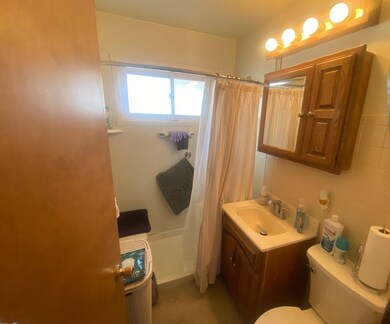 23 W 143rd St, Dixmoor, IL 60426 - photo 7