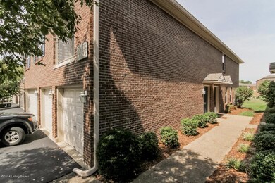 7923 Grand Cascade Dr unit 7502, Louisville, KY 40228 - photo 3