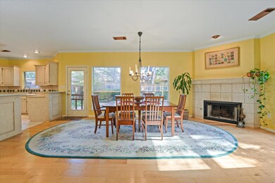 2137 Fairfax Rd, Denton, TX 76205 - photo 6