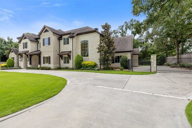 303 Wycliffe Dr, Houston, TX 77079 - photo 3