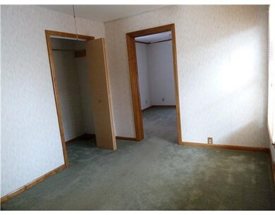 Bedroom. Captive 2nd bedroom is great for computer