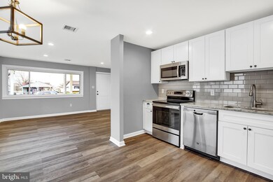 18 Compass Rd, Middle River, MD 21220 - photo 6