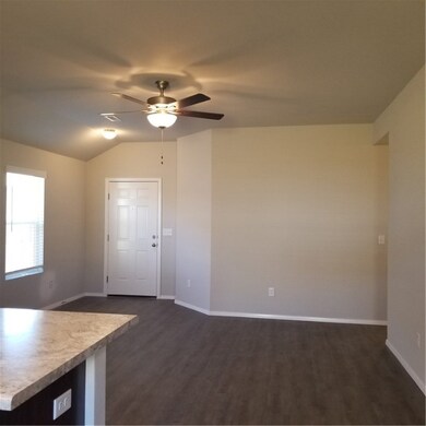 970 E Sparrow Cir, Fayetteville, AR 72701 - photo 4