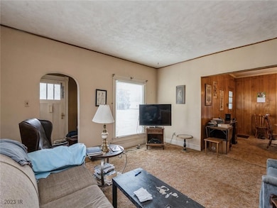 803 W 6th St S, Newton, IA 50208 - photo 5