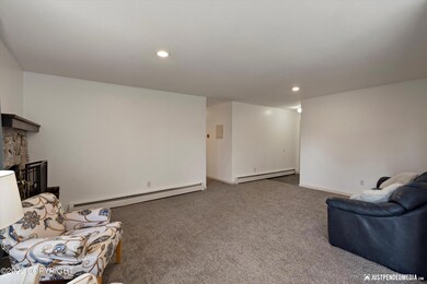 7521 Chad St, Anchorage, AK 99518 - photo 6