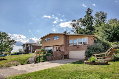 Large windows allow plenty of natural light to ent