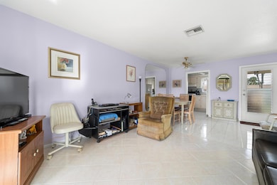 2955 Crosley Dr W unit J, West Palm Beach, FL 33415 - photo 5