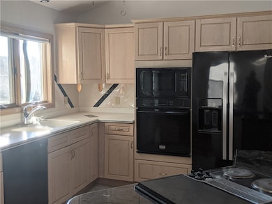 10 Sherwood Ln, Greenville, RI 02828 - photo 6