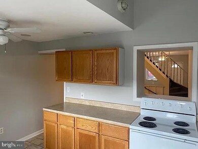 359 E Hector St, Conshohocken, PA 19428 - photo 3