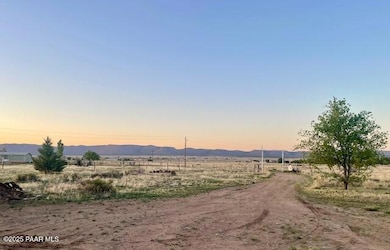 25510 N Linda Ln, Paulden, AZ 86334 - photo 3