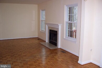 1645 Hugo Cir, Silver Spring, MD 20906 - photo 5