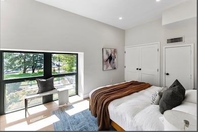 Parris Landing unit 5214, Boston, MA 02129 - photo 2