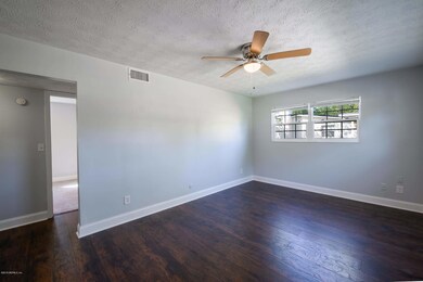 6636 Pinnochio Dr, Jacksonville, FL 32210 - photo 5