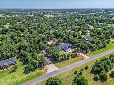 2356 SW 7th St, Blanchard, OK 73010 - photo 4