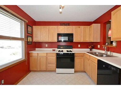 Kitchen. This is a fun kitchen with plenty of brig