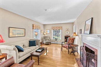 10 Adams St, Newburyport, MA 01950 - photo 6