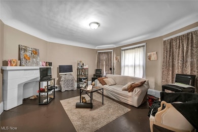 1333 E 82nd St, Cleveland, OH 44103 - photo 6