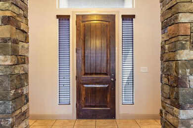 7 Foyer